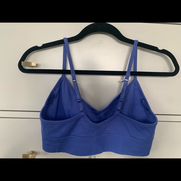 Lululemon Sports bra - Blue - size 10 - Picture 3 of 5